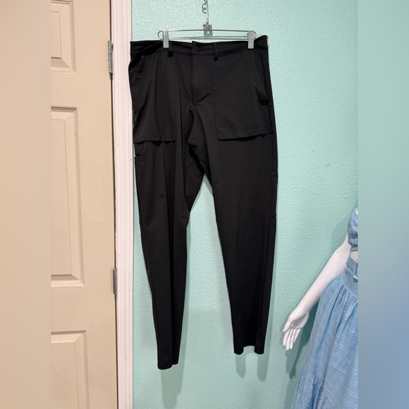 Alo Day & Night Pant - Picture 1 of 6